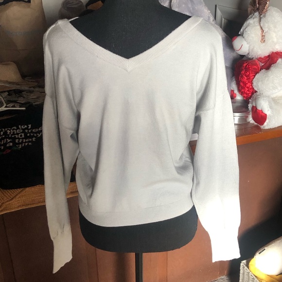 Express Top - Picture 2 of 3